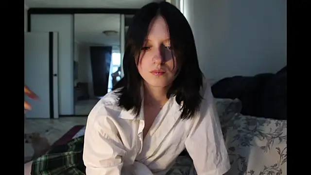 Snapshot of Catherine19Hunt chatting on June 27, 4:57 pm Catherine19Hunt online show from June 27, 4:57 pm