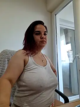 Ella minnie online show from June 9, 6:14 am