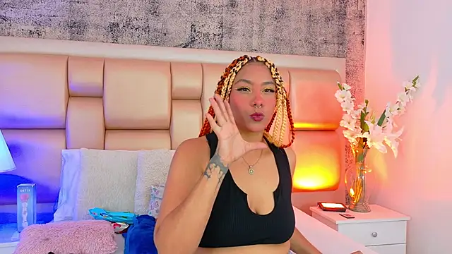 Aria Peach  online show from July 9, 8:19 pm