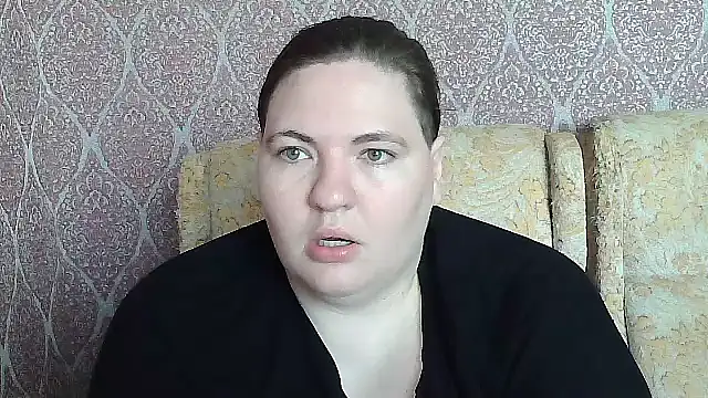 TiaMason online show from June 18, 5:50 am