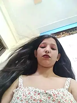 Snapshot of Queen_Rosyy chatting on June 19, 6:08 am Queen Rosyy online show from June 19, 6:08 am