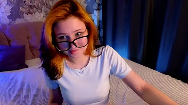 Snapshot of kataleya228 chatting on June 12, 12:58 pm kataleya228 online show from June 12, 12:58 pm