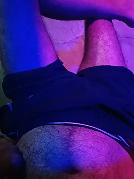 Desindianbull69 online show from July 16, 4:37 pm