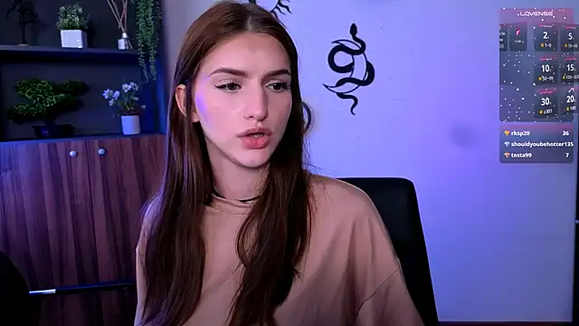 Snapshot of naomi_perl chatting on July 12, 1:23 pm naomi perl online show from July 12, 1:23 pm