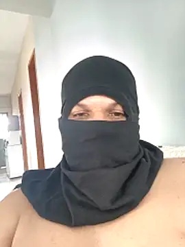 FFelipe000777 online show from June 8, 1:11 pm