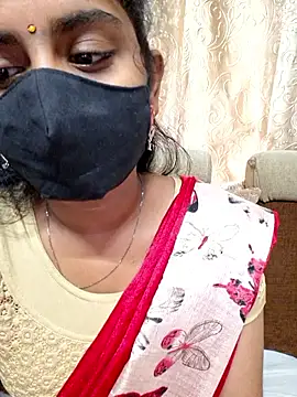 Clara-Lilly online show from June 11, 4:42 am