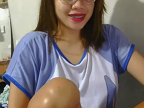 stellar0111 online show from July 18, 1:09 pm
