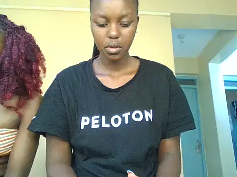 Snapshot of Legit_Queenn chatting on July 17, 2:36 pm Legit Queenn online show from July 17, 2:36 pm