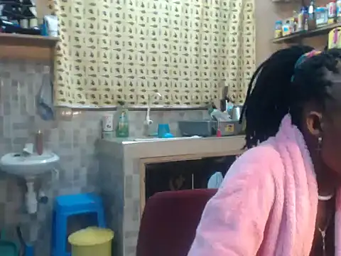 Hella254 online show from July 8, 5:35 pm
