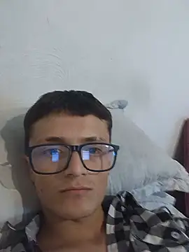 Davitfitnosuke online show from June 8, 6:52 pm