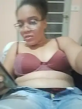 Esquetadinhas online show from July 16, 2:30 am