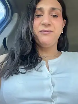AryloverX online show from July 16, 9:12 pm