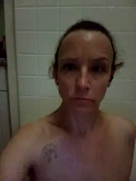 Snapshot of Calissweetestchick_1M chatting on July 13, 7:46 pm Calissweetestchick 1M online show from July 13, 7:46 pm
