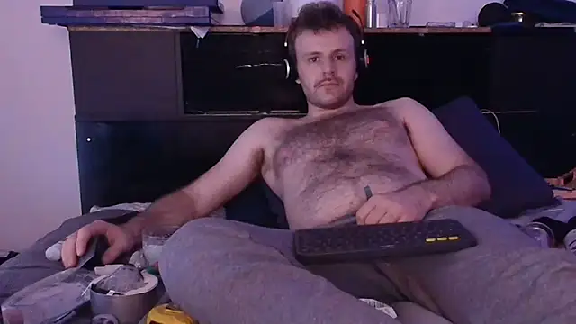 kinkyboipig online show from June 11, 6:16 pm