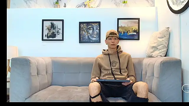 Snapshot of Hot_skinny_guys chatting on June 13, 7:23 pm Hot skinny guys online show from June 13, 7:23 pm