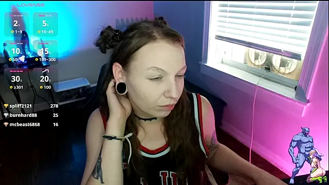Victoria Finally online show from July 13, 2:38 pm