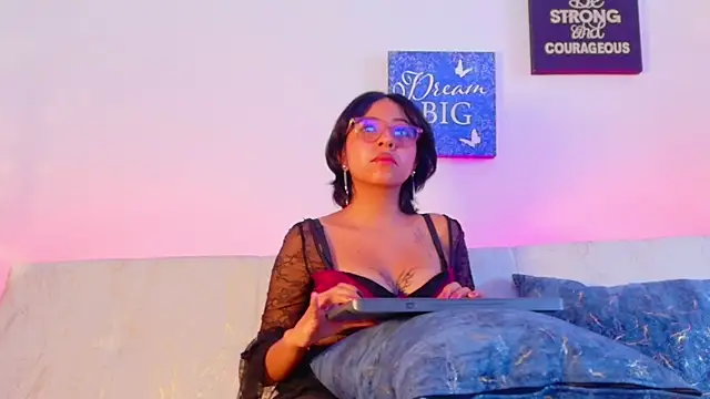 dhalya roses online show from June 12, 3:10 pm