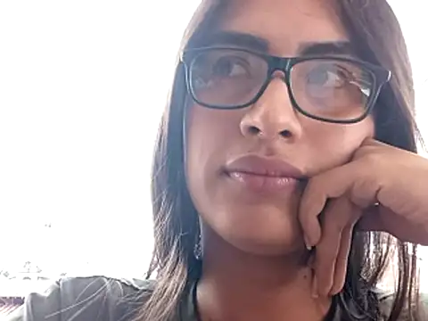 TheCherryLuxe online show from July 18, 5:32 pm