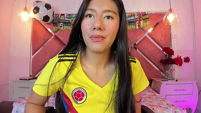 Carla Alvez online show from June 23, 2:26 pm