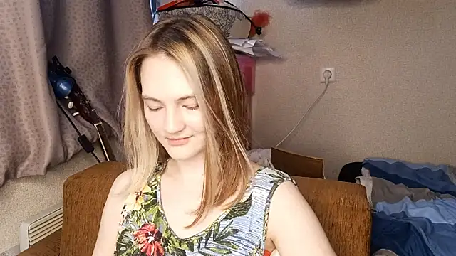 BattyRepri online show from June 9, 3:24 pm