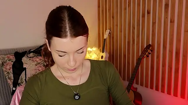 AlisaRussel online show from June 23, 4:38 pm