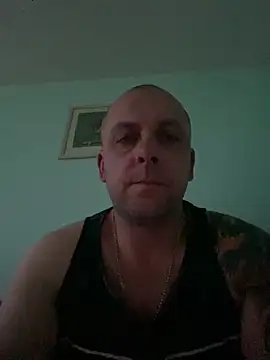 Snapshot of Agrus90 chatting on June 9, 7:15 pm Agrus90 online show from June 9, 7:15 pm