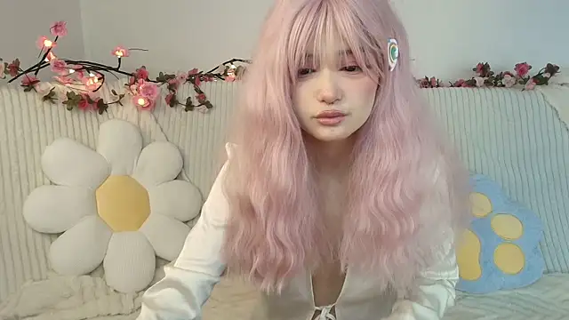 mimi cutee online show from July 24, 3:24 am