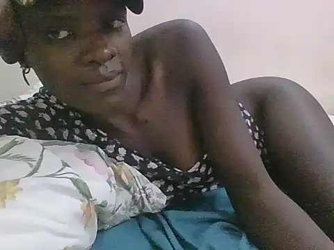 ebonypetite2 online show from July 13, 5:56 pm