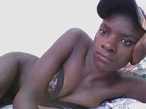 ebonypetite2 online show from July 28, 8:11 am