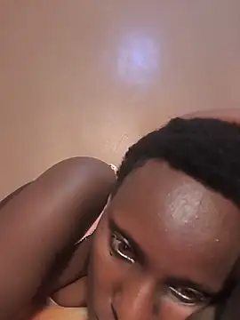 lavinsexy online show from June 19, 12:44 pm