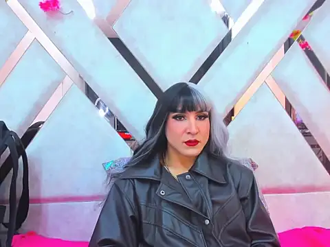 georgina gio1 online show from June 21, 5:24 am