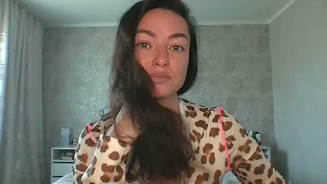 Mia Salamanka online show from June 24, 2:32 am