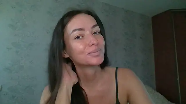 Mia Salamanka online show from July 21, 2:58 am