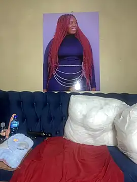 BigBootyBrie01 online show from July 1, 1:50 am