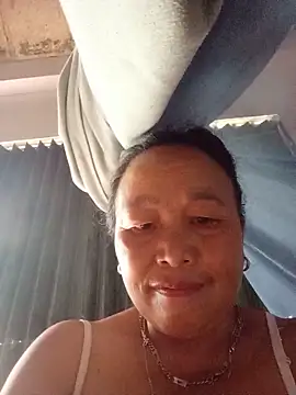 lylylai online show from June 15, 3:18 am