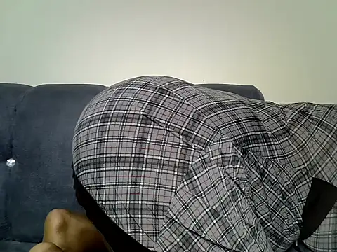 Tashazbabe online show from June 12, 3:59 am