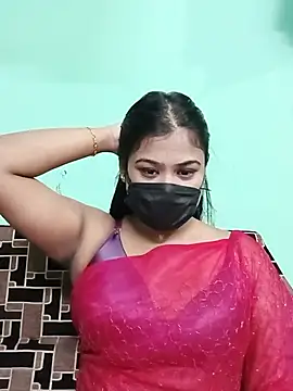 Snapshot of Sweathatamil chatting on June 27, 4:35 pm Sweathatamil online show from June 27, 4:35 pm
