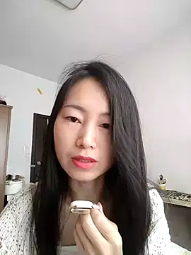 Snapshot of Reiko512 chatting on June 10, 12:34 am Reiko512 online show from June 10, 12:34 am