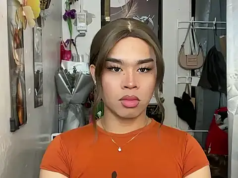Horny HoneyX online show from July 18, 3:31 pm