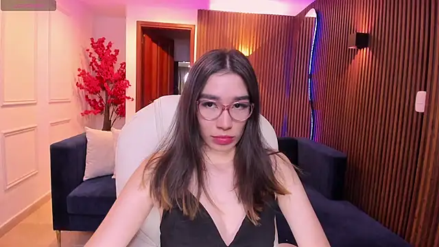 Emma caarter  online show from July 15, 3:02 am