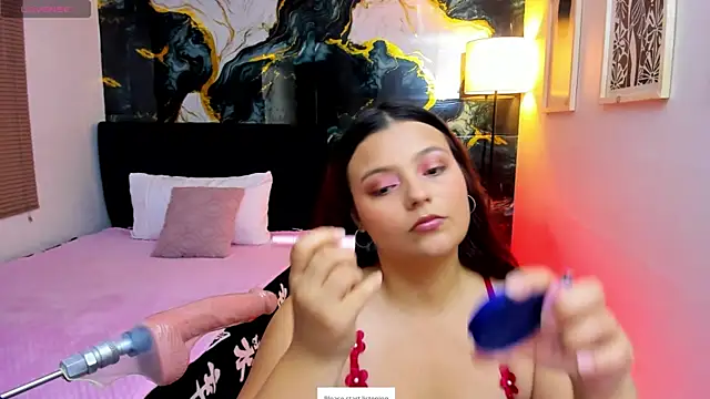 Miss Kloee online show from July 23, 8:05 pm