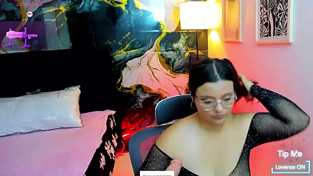 Miss Kloee online show from July 12, 12:28 pm