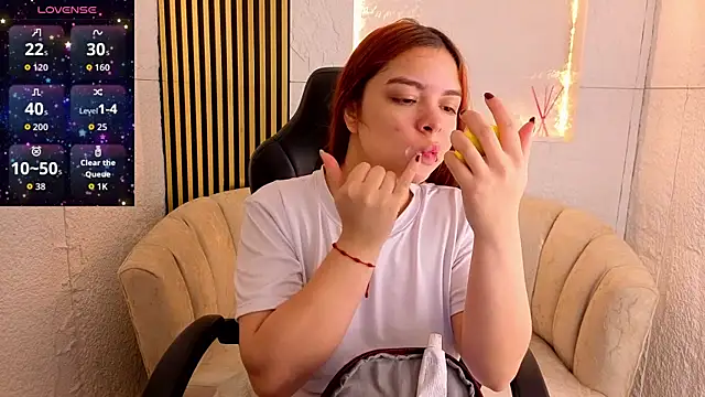 sofia red cn online show from July 29, 1:10 pm