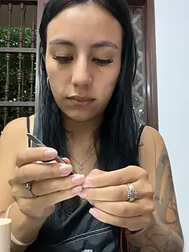 IvyDove online show from July 13, 11:15 pm