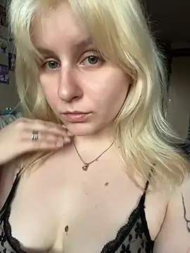LazyFlora online show from July 24, 4:03 pm