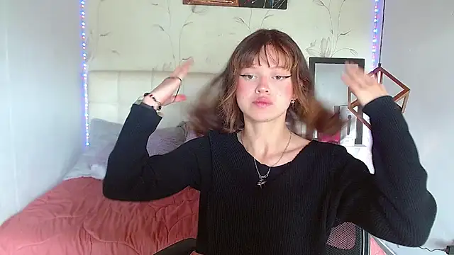 Evelynn fox  online show from June 30, 6:19 pm