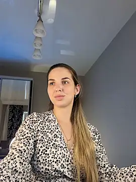 babbyalexandra online show from June 19, 2:01 pm