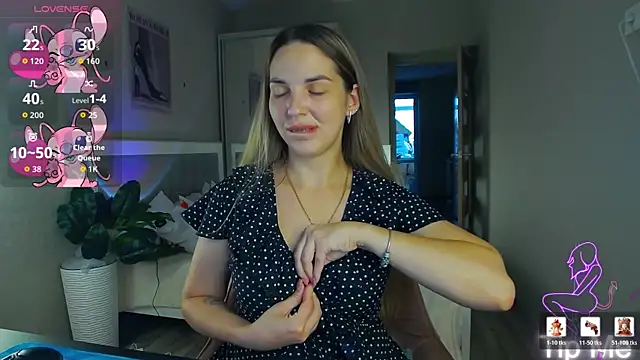 babbyalexandra online show from July 21, 12:39 pm
