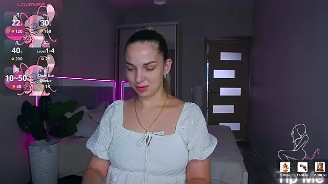 babbyalexandra online show from June 24, 2:04 pm