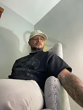 Snapshot of jeann_alexx chatting on June 26, 1:22 am jeann alexx online show from June 26, 1:22 am